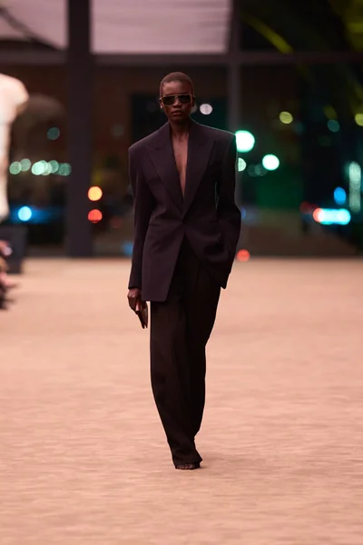 Look 6